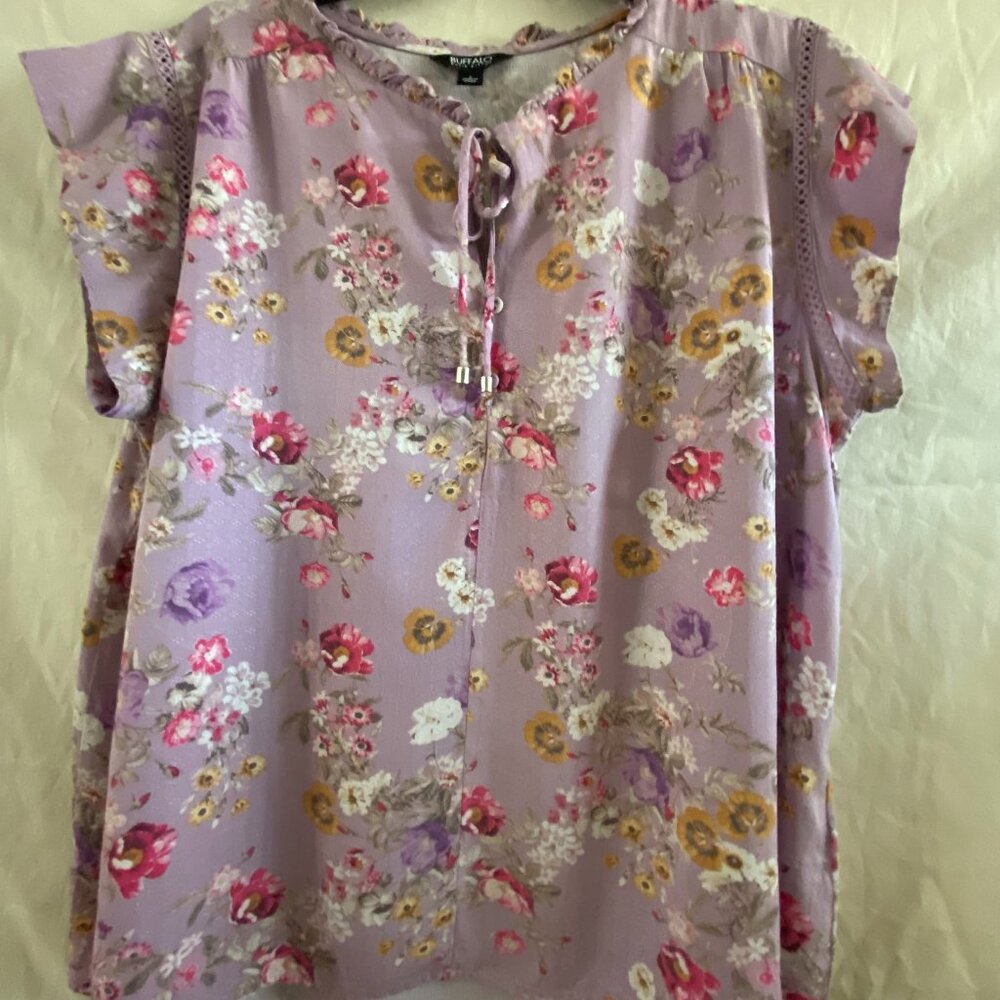 💥BOGO💥 BUFFALO LARGE BLOUSE